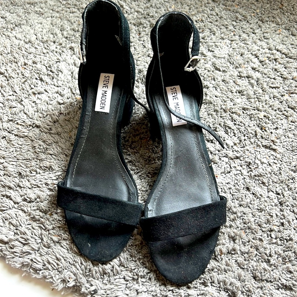 Steve Madden sandals